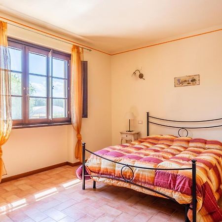 Casolare Dei Fiori - Mughetto Villa Montecarlo Luaran gambar
