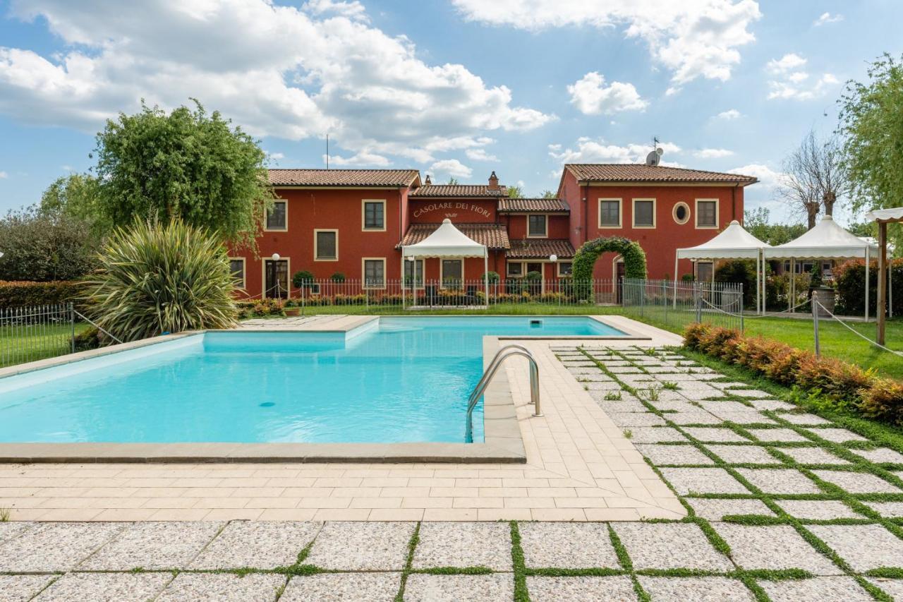 Casolare Dei Fiori - Mughetto Villa Montecarlo Luaran gambar