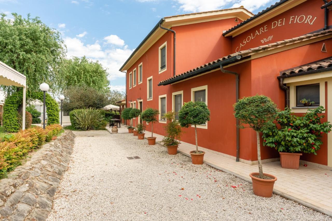 Casolare Dei Fiori - Mughetto Villa Montecarlo Luaran gambar